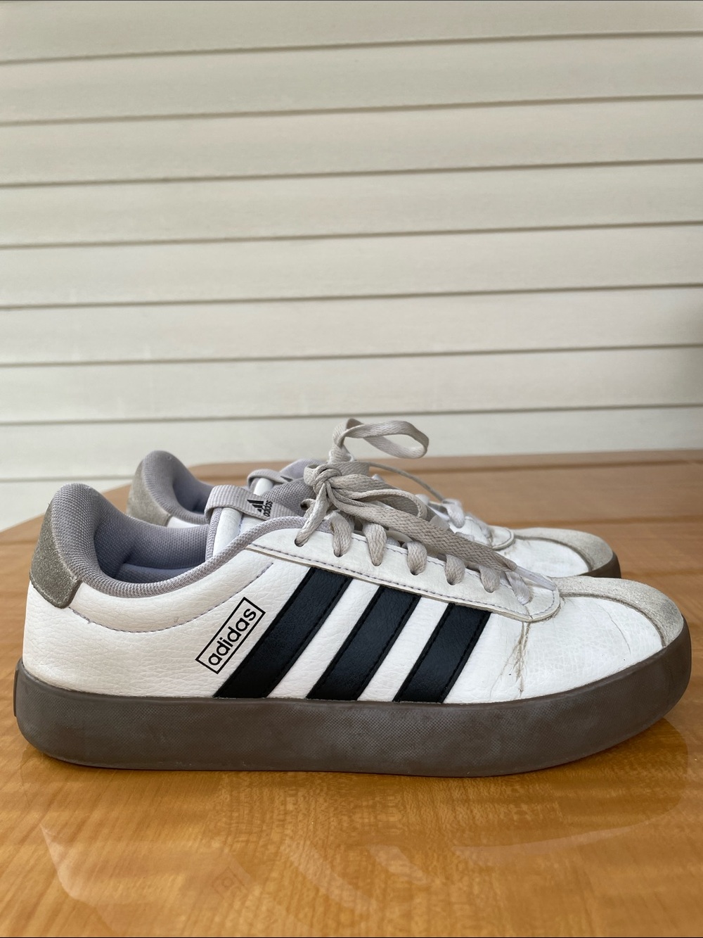 Adidas White and Black Low-Top Sneakers Womens Size 8